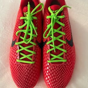 Nike Kobe Reverse Grinch Size 11